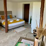 Tenger-szem Panzio Es Lovasudvar 4*