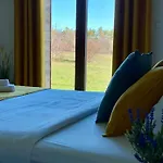 Bed & Breakfast Tenger-szem Panzio Es Lovasudvar Zánka