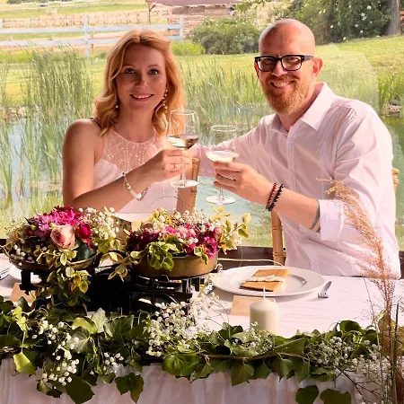 Tenger-szem Panzio Es Lovasudvar B&B 4*