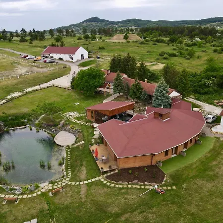 B&B Tenger-szem Panzio Es Lovasudvar 4*