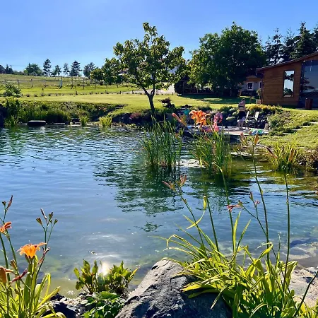 Tenger-szem Panzio Es Lovasudvar B&B 4*