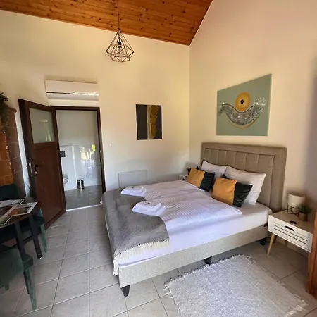 Alojamento de Acomodação e Pequeno-almoço Tenger-szem Panzió és Lovasudvar 4*