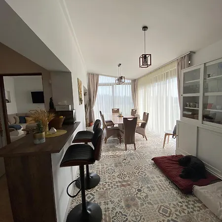 Alojamento de Acomodação e Pequeno-almoço Tenger-szem Panzió és Lovasudvar 4*