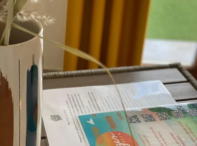 Tenger-szem Panzio Es Lovasudvar 4* Занка