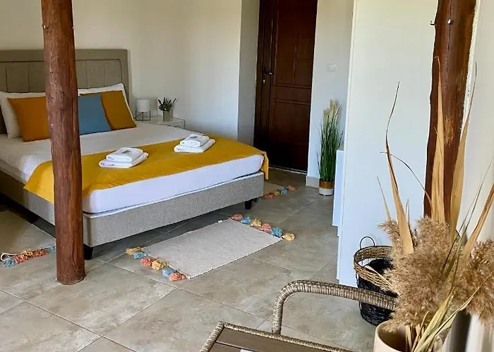 Tenger-szem Panzio Es Lovasudvar 4*