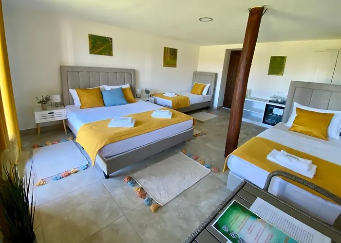 Tenger-szem Panzio Es Lovasudvar 4* Занка