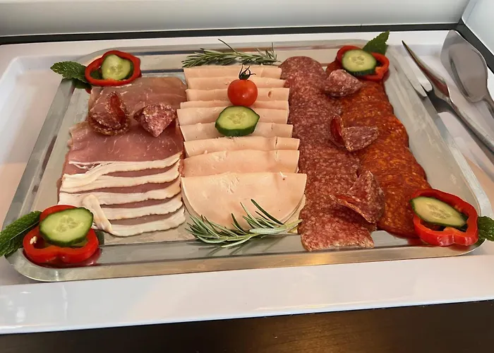 לינה וארוחת בוקר Tenger-szem Panzio Es Lovasudvar 4*